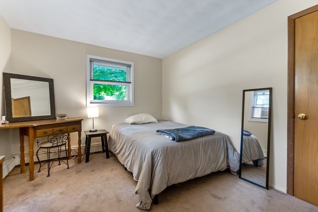 64 Hemenway Rd, Framingham, MA 01701