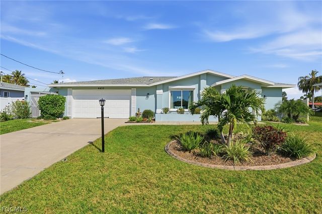 4433 SE 8th PL, Cape Coral, FL 33904