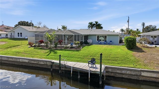 4433 SE 8th PL, Cape Coral, FL 33904