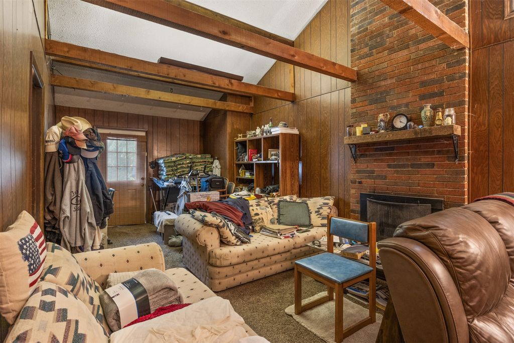 property-img