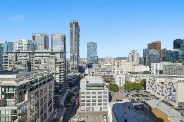 1050 S Grand 1801, Los Angeles, CA 90015