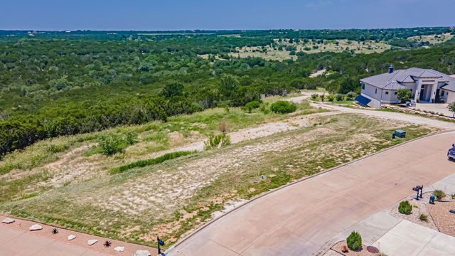 148 Valley View Street, Glen Rose, TX 76043