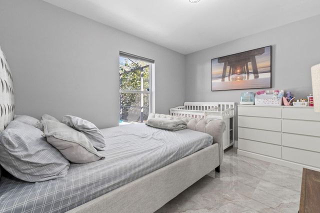 2471 SE Leithgow Street, Port St Lucie, FL 34952