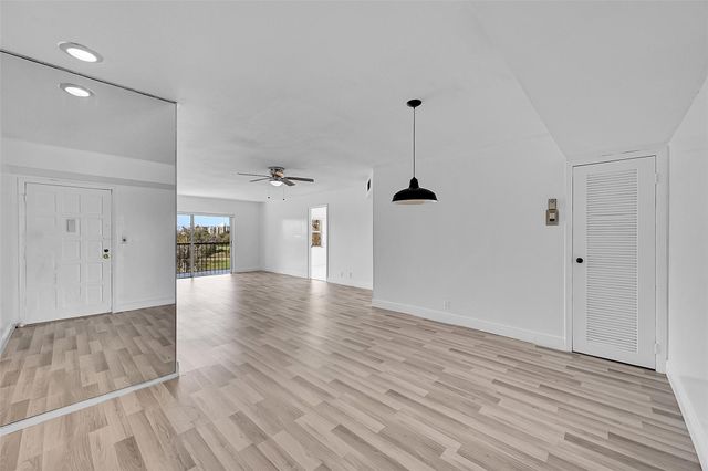 6301 N Falls Circle Drive 408, Lauderhill, FL 33319