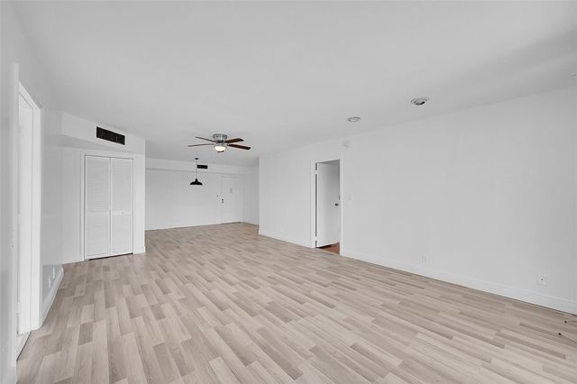 6301 N Falls Circle Drive 408, Lauderhill, FL 33319