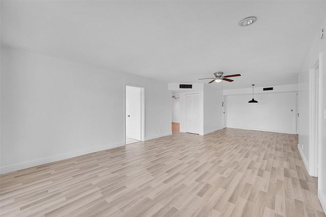 6301 N Falls Circle Drive 408, Lauderhill, FL 33319