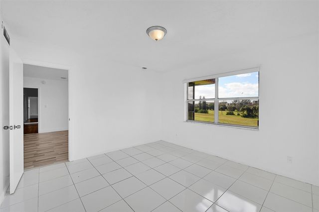 6301 N Falls Circle Drive 408, Lauderhill, FL 33319