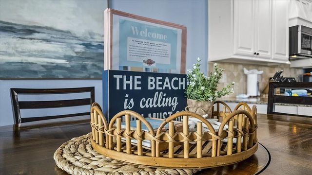 931 Tidelands Drive, Crystal Beach, TX 77650