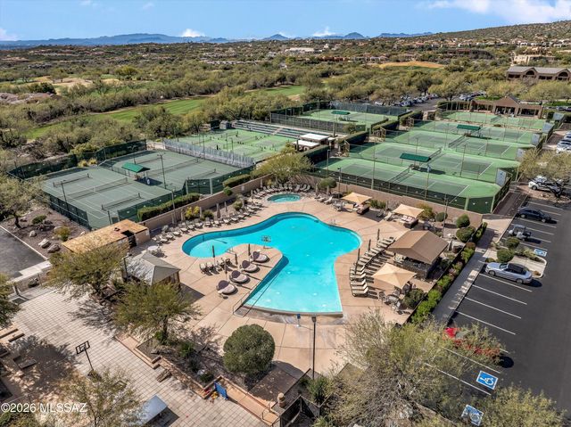 6082 N Running Deer Circle, Tucson, AZ 85750