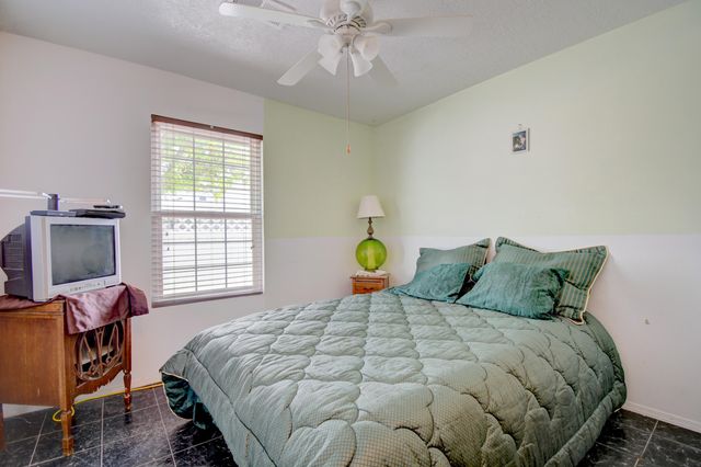 4908 Chromium Drive NE, Rio Rancho, NM 87124