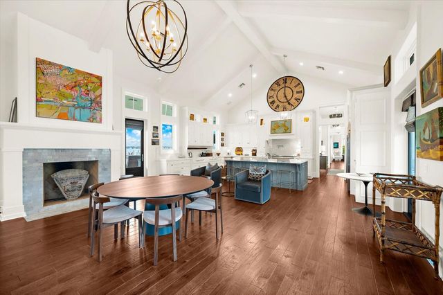 213 N 18TH STREET W, Bradenton, FL 34205