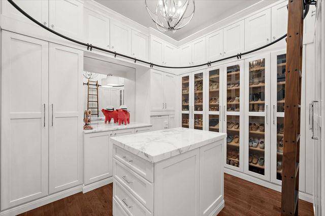 213 N 18TH STREET W, Bradenton, FL 34205