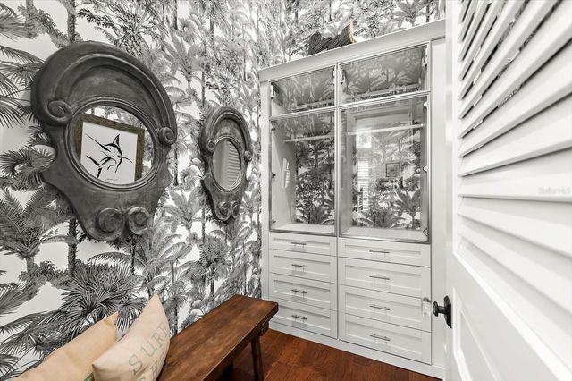 213 N 18TH STREET W, Bradenton, FL 34205