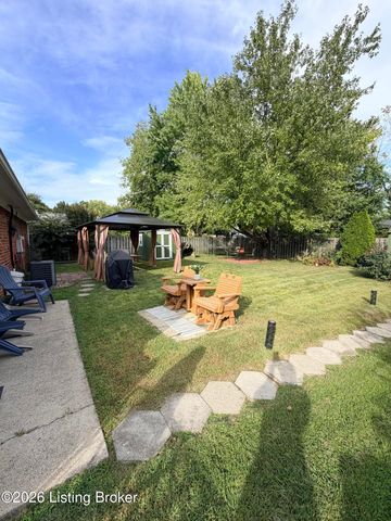 11003 Lanette Ct, Louisville, KY 40229