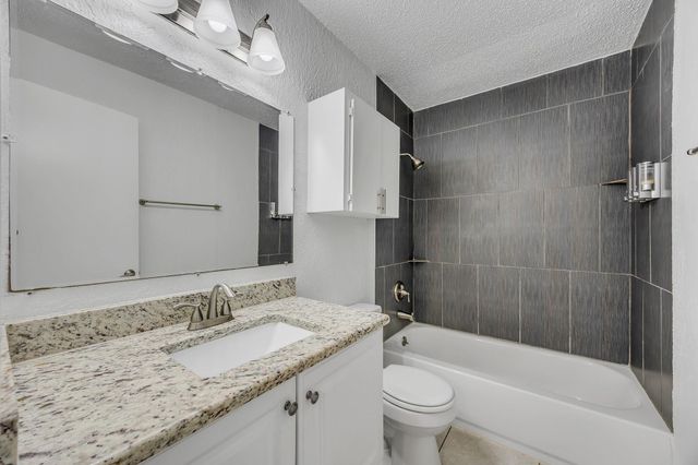 1008 Milford WAY B, Austin, TX 78745