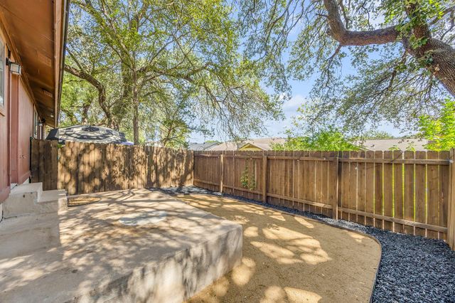 1008 Milford WAY B, Austin, TX 78745