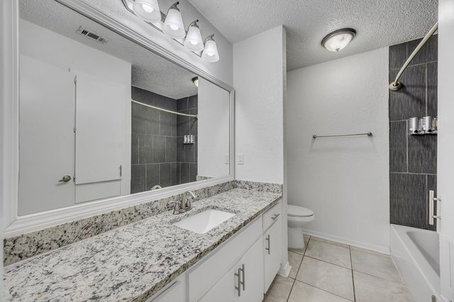 1008 Milford WAY B, Austin, TX 78745
