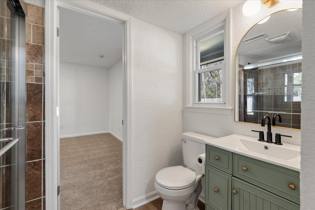 Image 35 of property listing at 325 Fairington Drive, Summerville, SC 29485