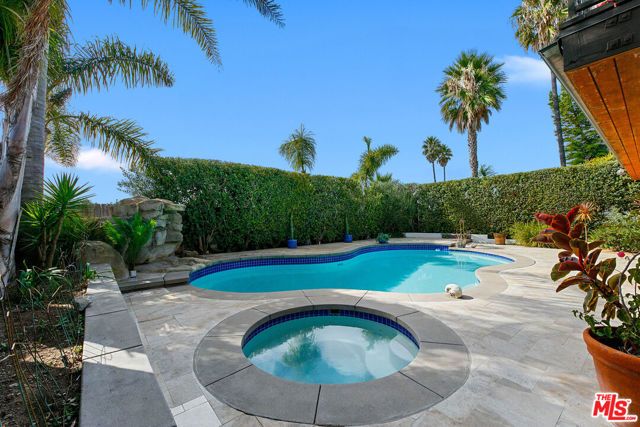 30630 Morning View Drive, Malibu, CA 90265