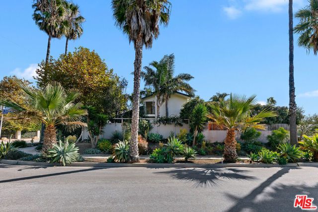 30630 Morning View Drive, Malibu, CA 90265