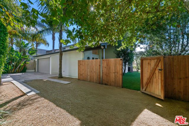 30630 Morning View Drive, Malibu, CA 90265