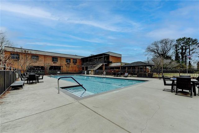 300 Johnson Ferry Road NE B605, Atlanta, GA 30328