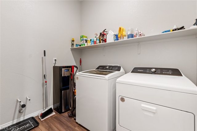 8657 Hartmont Street, Las Vegas, NV 89166