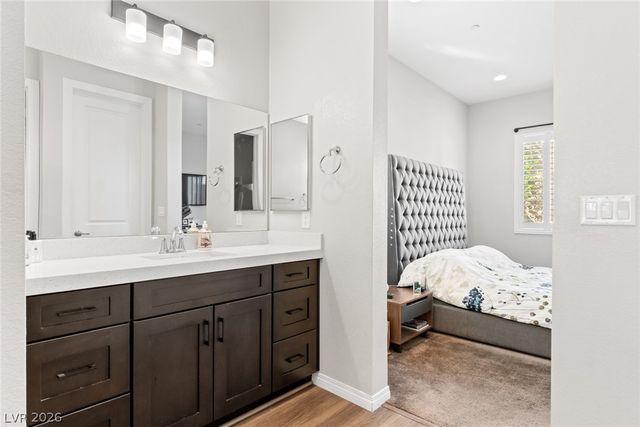 8657 Hartmont Street, Las Vegas, NV 89166