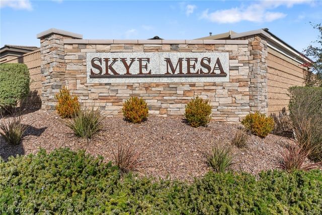 8657 Hartmont Street, Las Vegas, NV 89166