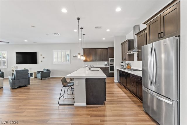 8657 Hartmont Street, Las Vegas, NV 89166