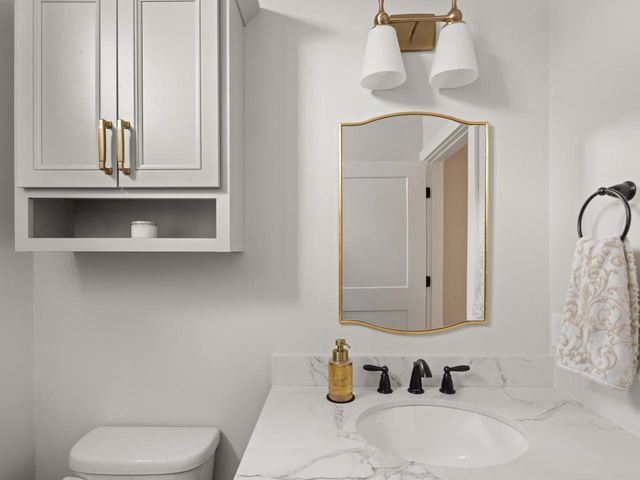 27 Elmore Street, Shelburne, VT 05482