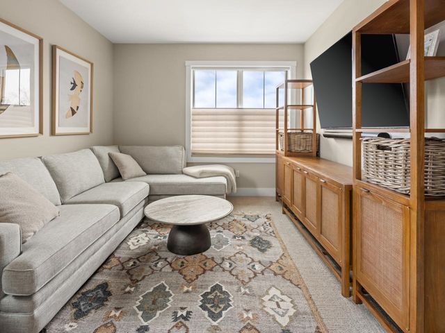 27 Elmore Street, Shelburne, VT 05482