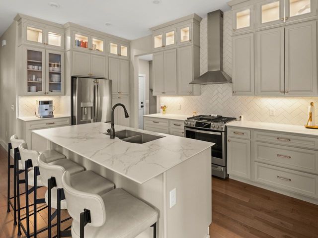 27 Elmore Street, Shelburne, VT 05482