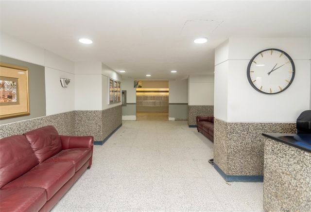1841 Central Park Avenue 10P, Yonkers, NY 10710