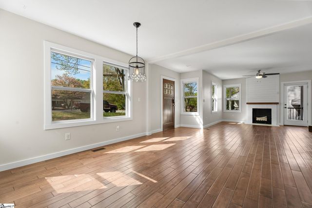 232 Dupont Drive, Greenville, SC 29607