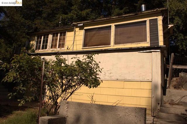 3286 Wisconsin St, Oakland, CA 94602