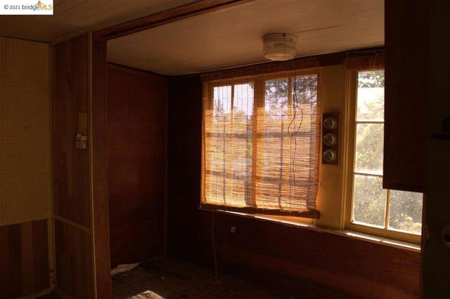 3286 Wisconsin St, Oakland, CA 94602