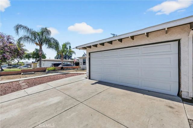 2415 Merrywood, Pomona, CA 91767