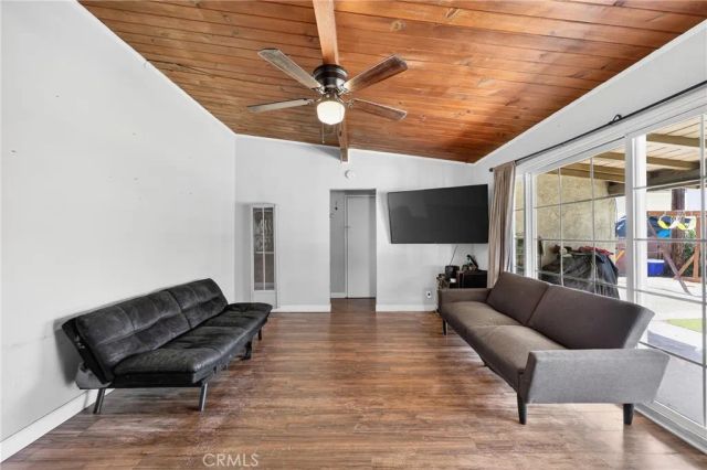 2415 Merrywood, Pomona, CA 91767