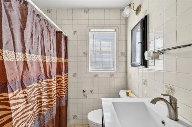 2415 Merrywood, Pomona, CA 91767