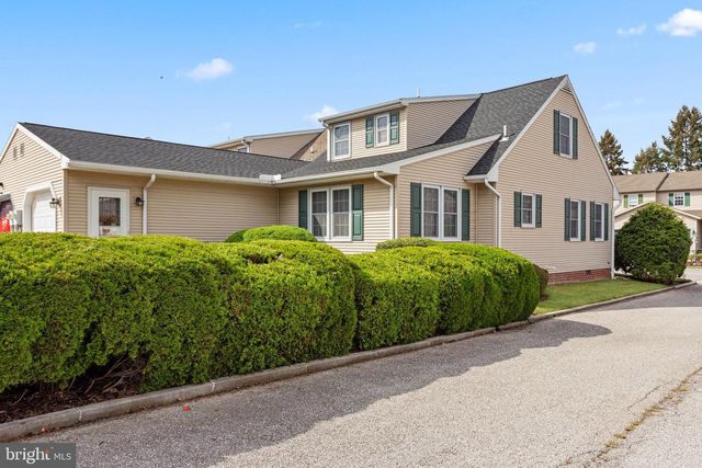 59 E ELM AVE, Hanover, PA 17331