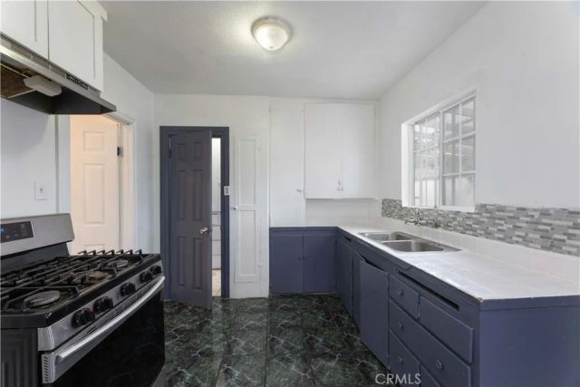 2000 Pacific, Long Beach, CA 90806