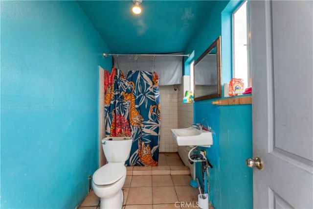 2000 Pacific, Long Beach, CA 90806