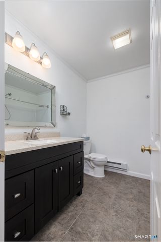 327 Hillside Avenue 11, Torrington, CT 06790