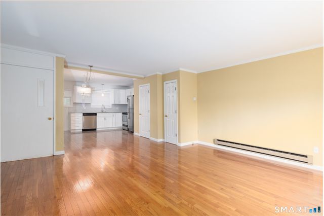 327 Hillside Avenue 11, Torrington, CT 06790