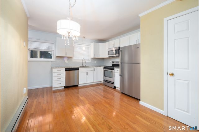 327 Hillside Avenue 11, Torrington, CT 06790