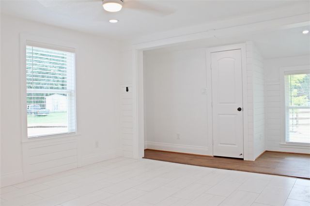 528 Prairie Street, Columbus, TX 78934