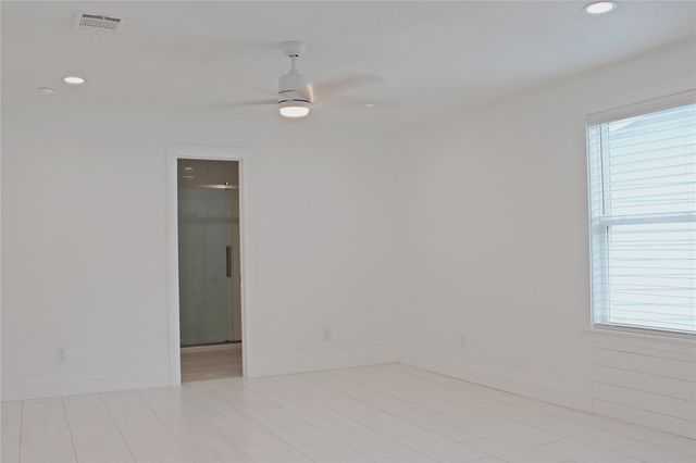 528 Prairie Street, Columbus, TX 78934