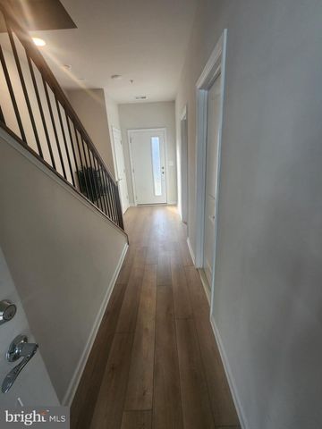 234 MAINSTREAM DR, Laurel, MD 20724