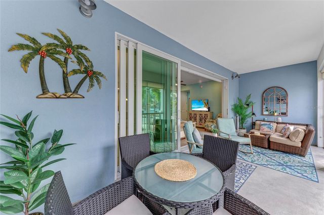 391 ARUBA CIRCLE 101, Bradenton, FL 34209